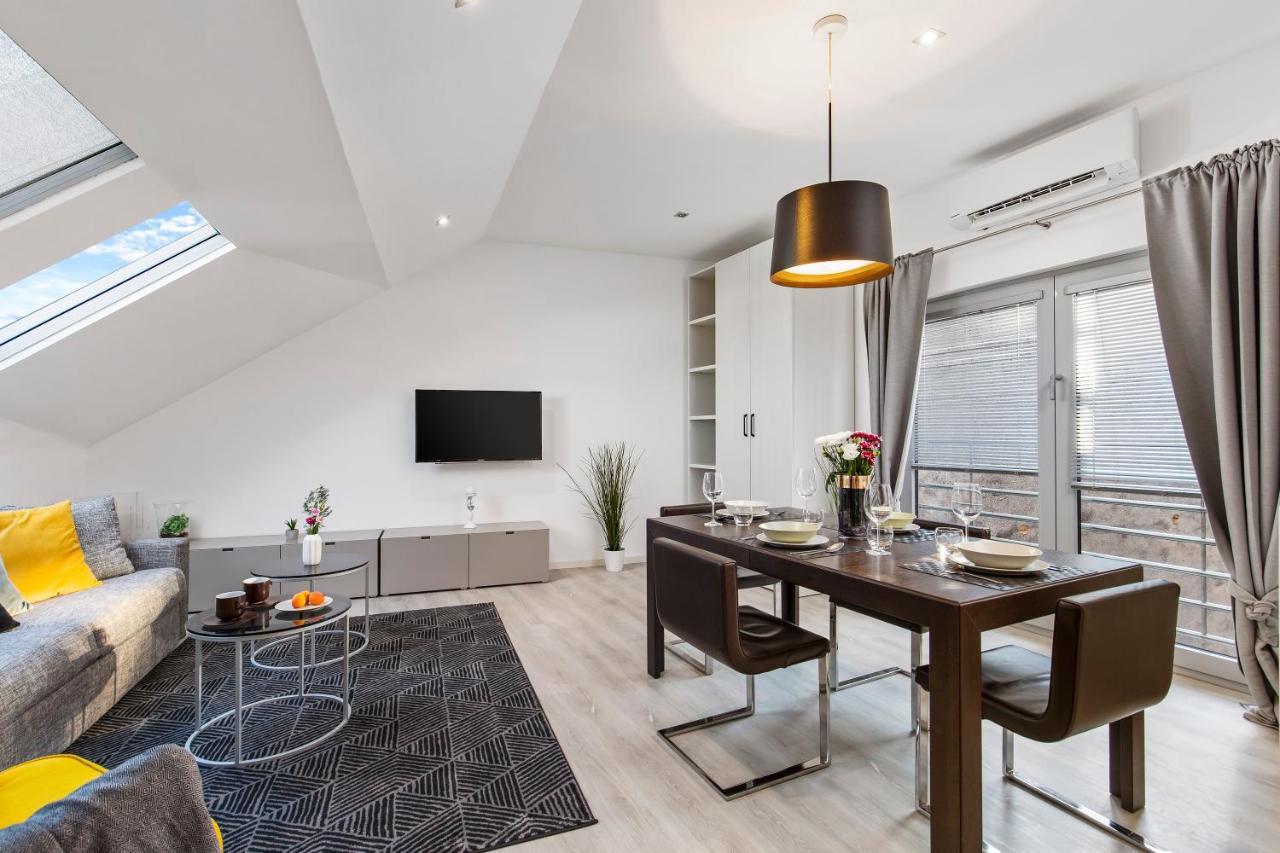 Apartments Rijeka In المظهر الخارجي الصورة