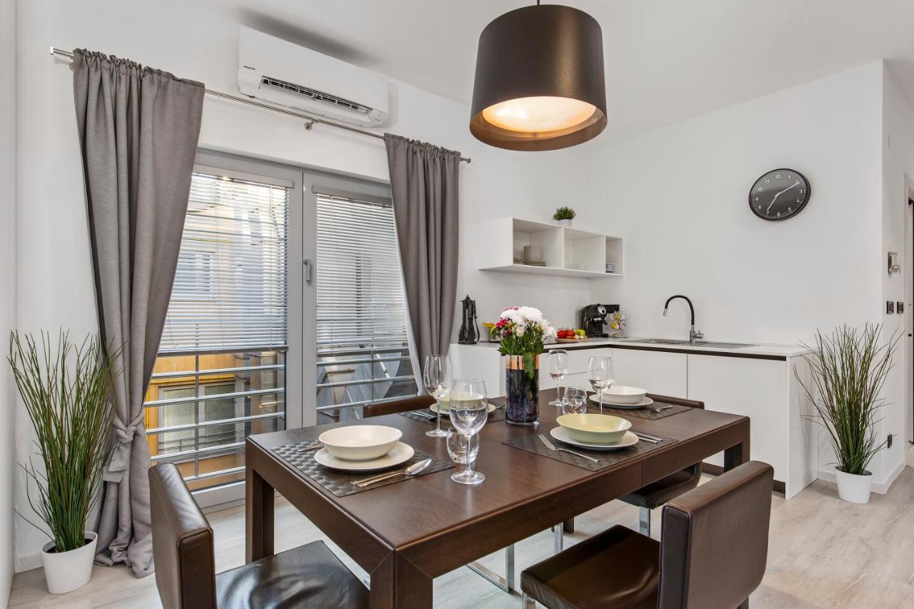 Apartments Rijeka In المظهر الخارجي الصورة